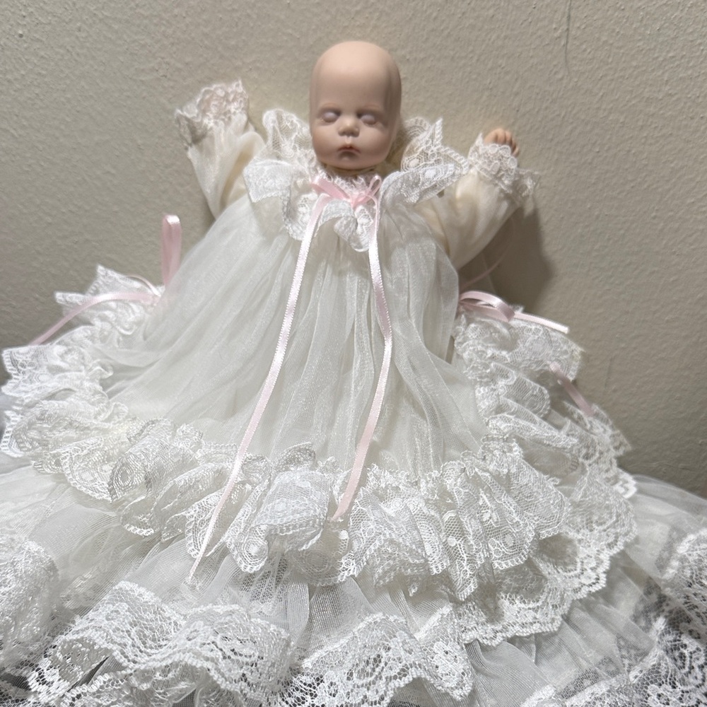 Vintage Sugar Lump doll a miniature version of Tyner's Sugar Britches doll.
